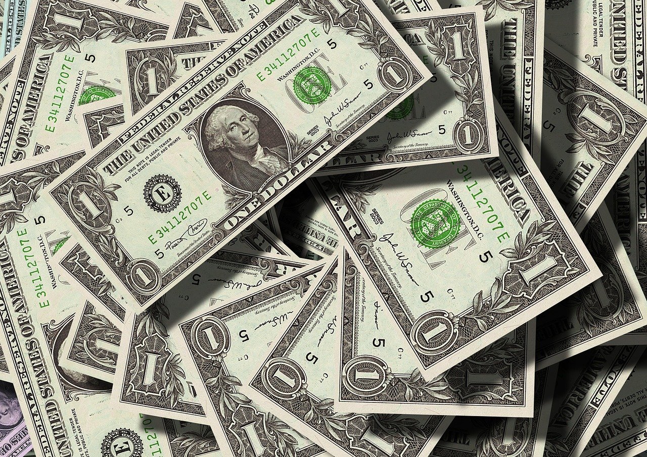 With The Latest Inflation Numbers, The Dollar Continues to Decline
